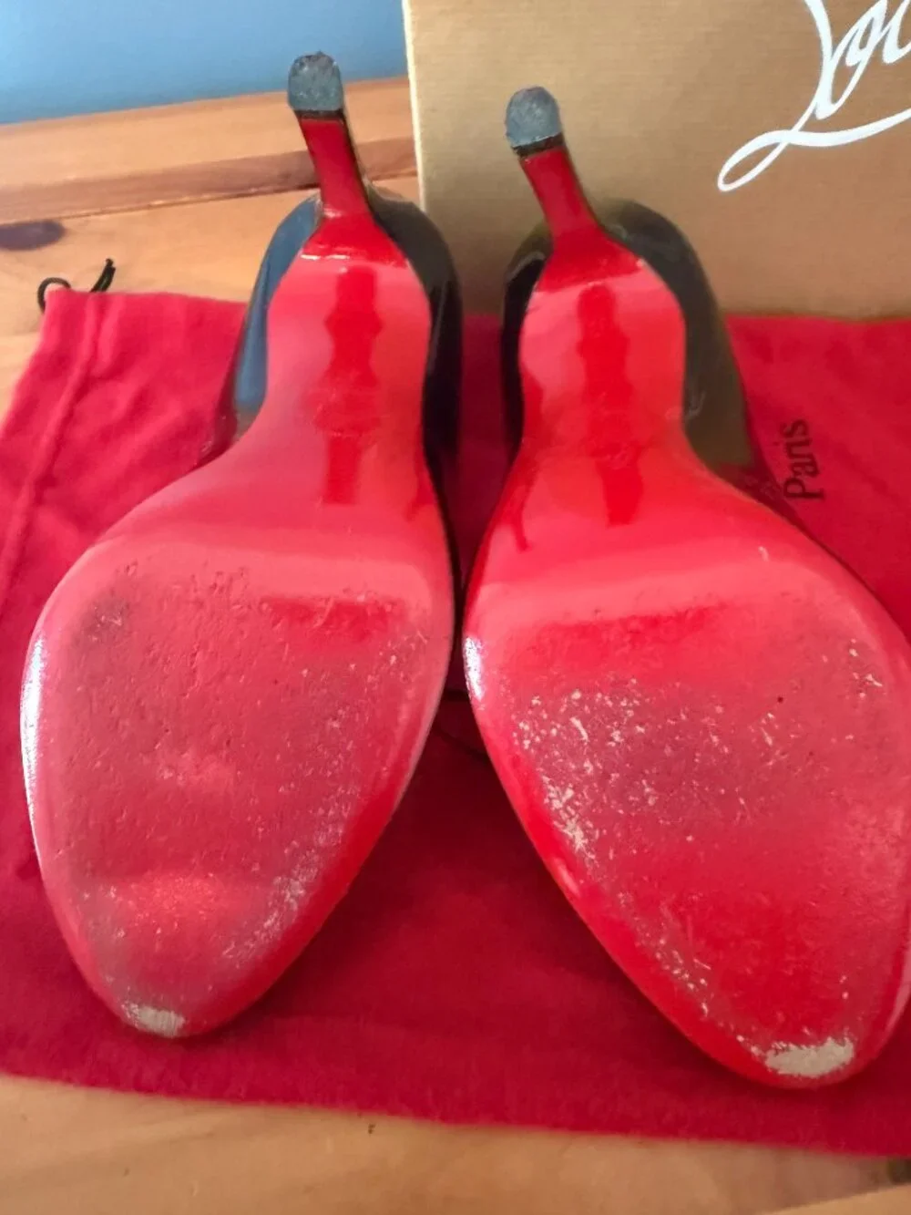 Christian Louboutin Fifille 100 Black Patent Pumps EU 37 US 7